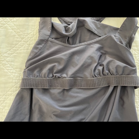 Gap Fit Activewear Top - Picture 5 of 6